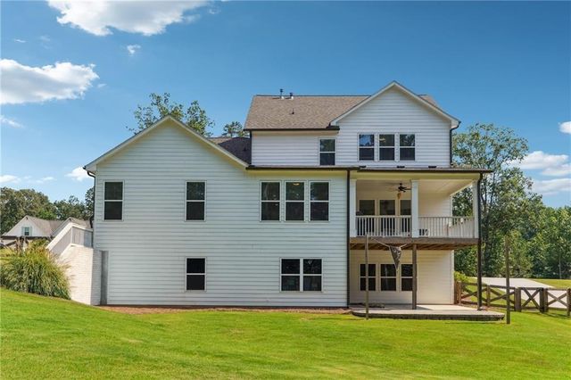 1039 Montrose Way, Hoschton, GA 30548