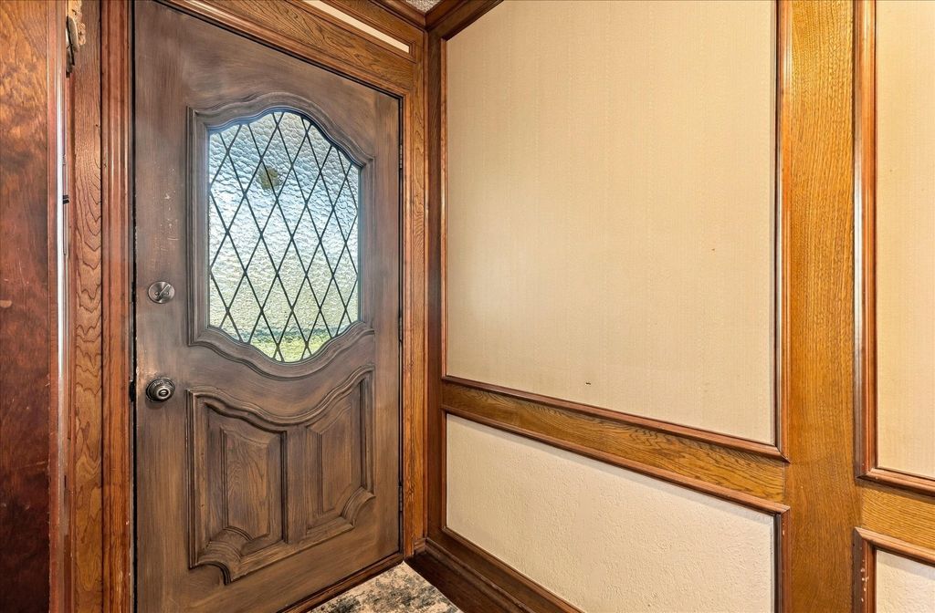 932 Clear View, Bedford, TX 76021 — photo 4