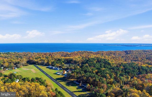 1084 RIMROCK RD, Lusby, MD 20657