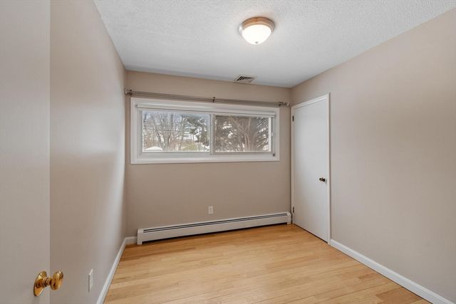 101 Elmcrest Road 101, North Andover, MA 01845