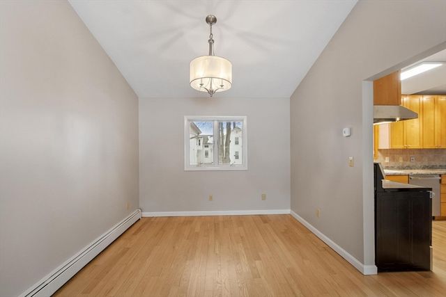 101 Elmcrest Road 101, North Andover, MA 01845