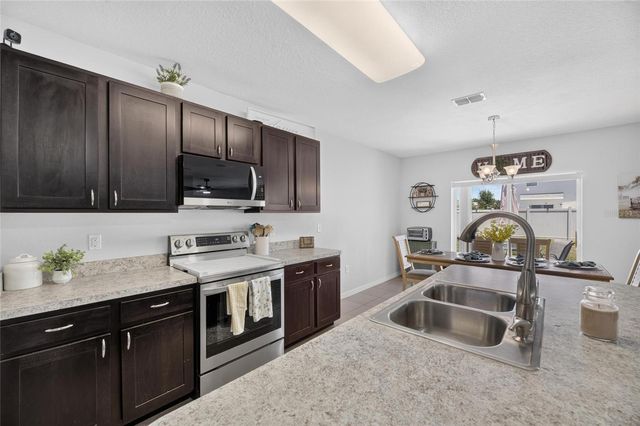 8115 HARWICH PORT LANE, Gibsonton, FL 33534