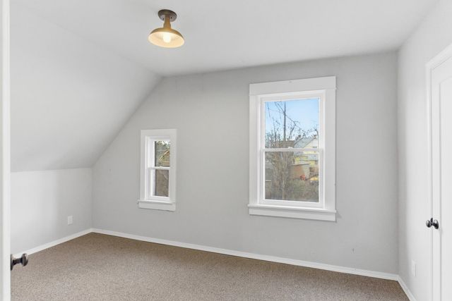 613 E 9th Ave, Spokane, WA 99202