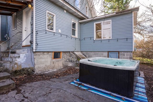 613 E 9th Ave, Spokane, WA 99202