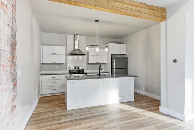 613 E 9th Ave, Spokane, WA 99202