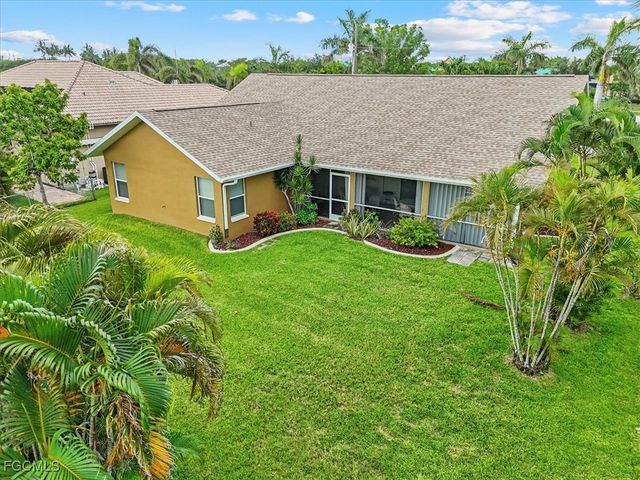 2502 Miracle PKWY, Cape Coral, FL 33914