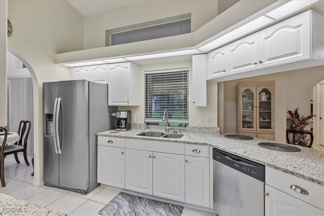 2502 Miracle PKWY, Cape Coral, FL 33914