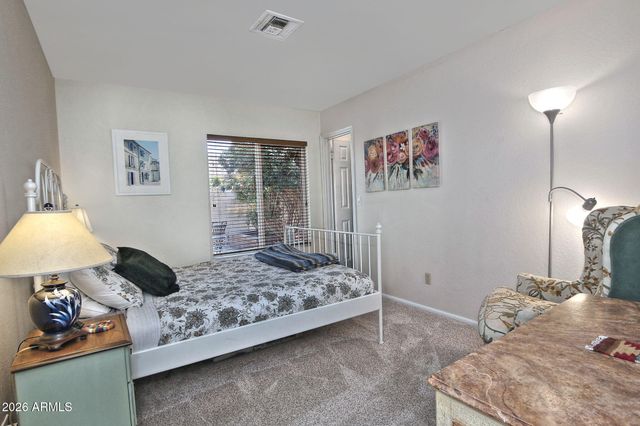 2724 W GILA Lane, Chandler, AZ 85224