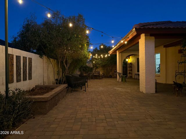 2724 W GILA Lane, Chandler, AZ 85224