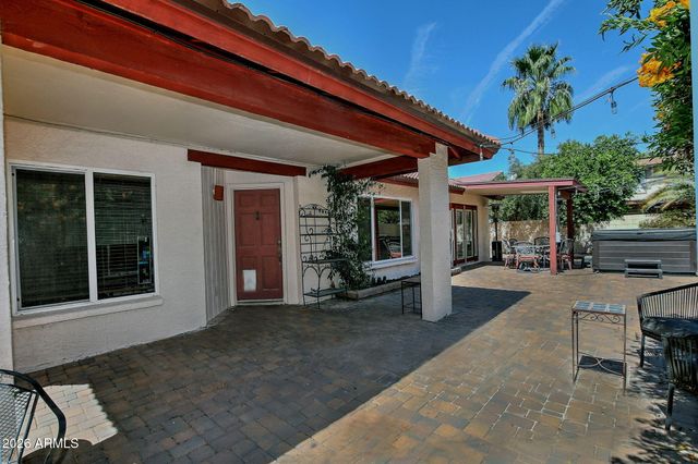 2724 W GILA Lane, Chandler, AZ 85224