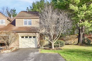 1105 Ridgefield B, Clinton, MA 01510