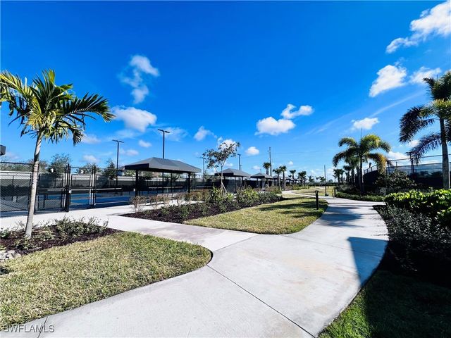 9124 Raintree ST, Naples, FL 34114