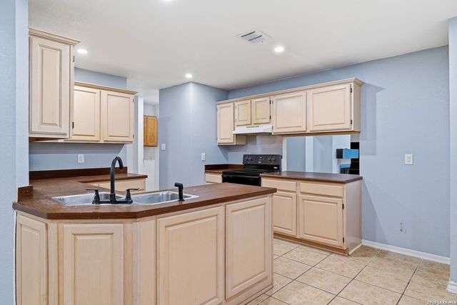 8950 Rich Quail, San Antonio, TX 78251