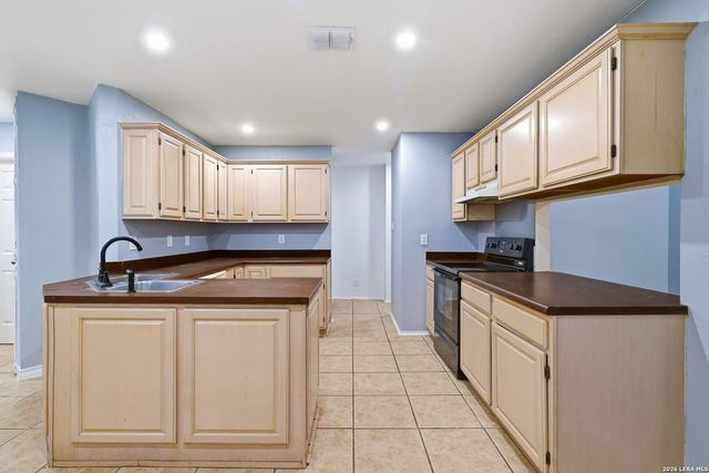 8950 Rich Quail, San Antonio, TX 78251