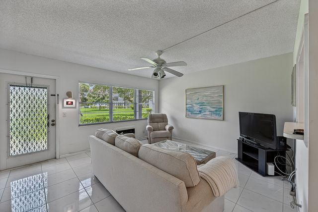 50 Suffolk B 50, Boca Raton, FL 33434