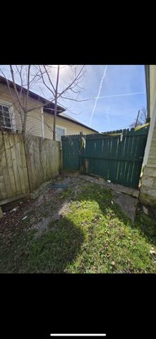 300 Maple St, E, Fayetteville, TN 37334