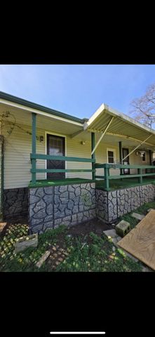 300 Maple St, E, Fayetteville, TN 37334