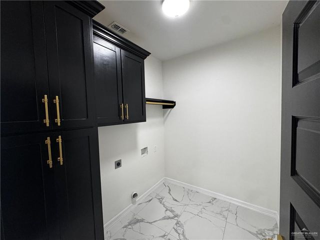 2909 W Mile 11 N Street, Weslaco, TX 78599