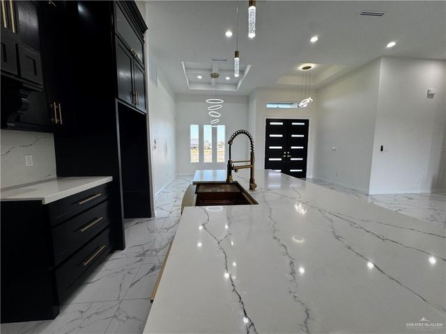 2909 W Mile 11 N Street, Weslaco, TX 78599