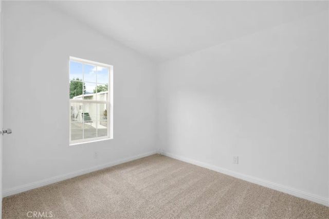 32900 Riverside 40, Lake Elsinore, CA 92530