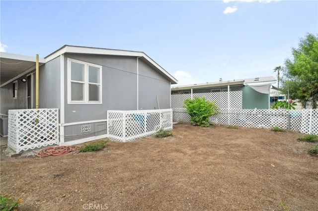 32900 Riverside 40, Lake Elsinore, CA 92530