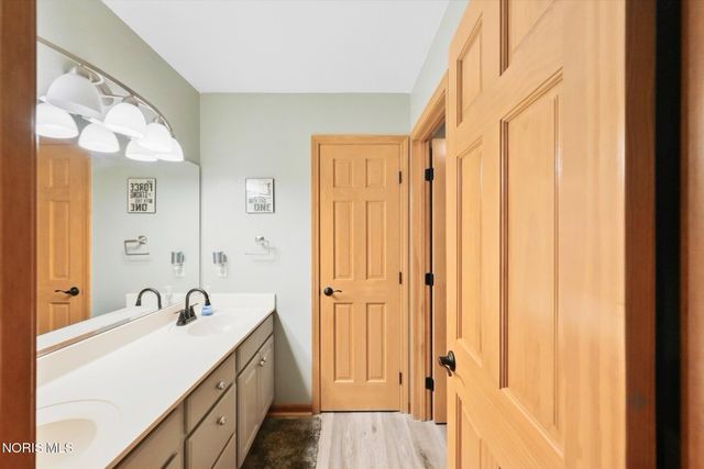 3505 Cedar Creek Court, Maumee, OH 43537