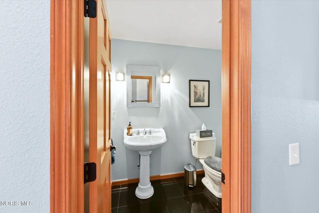 3505 Cedar Creek Court, Maumee, OH 43537