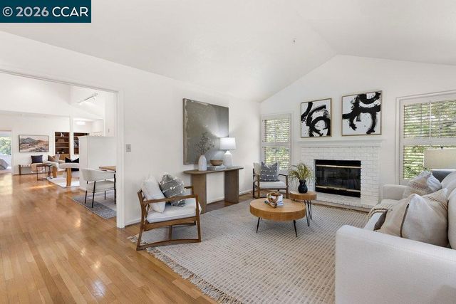 1901 Lakeshire Dr, Walnut Creek, CA 94595
