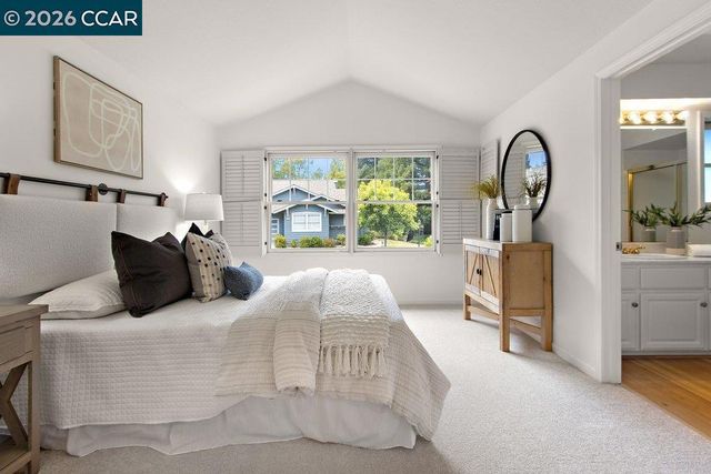1901 Lakeshire Dr, Walnut Creek, CA 94595