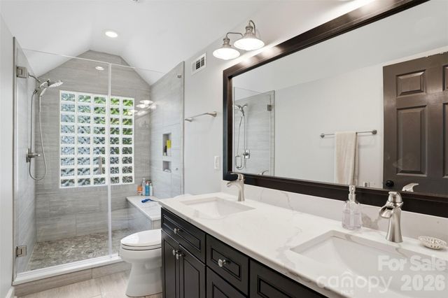 3219 Silver Pond Court, Charlotte, NC 28210