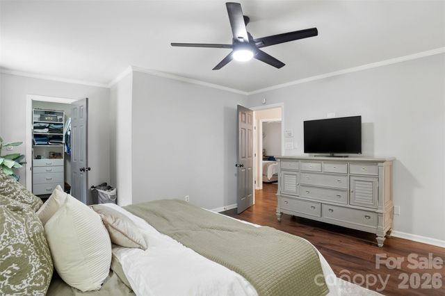 3219 Silver Pond Court, Charlotte, NC 28210