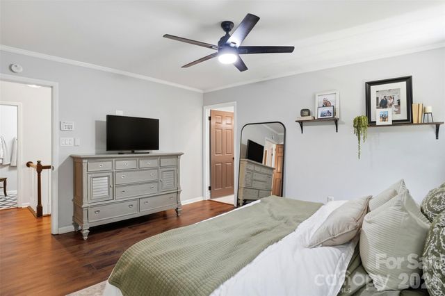 3219 Silver Pond Court, Charlotte, NC 28210