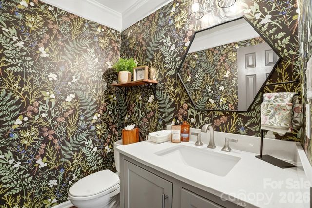 3219 Silver Pond Court, Charlotte, NC 28210