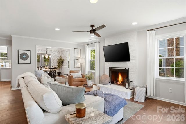 3219 Silver Pond Court, Charlotte, NC 28210