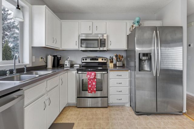 12125 Meadowlark Boulevard, Becker, MN 55308