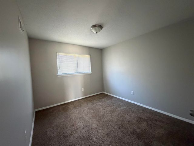 6302 LEAMONT DR, Unincorporated, TN 38053