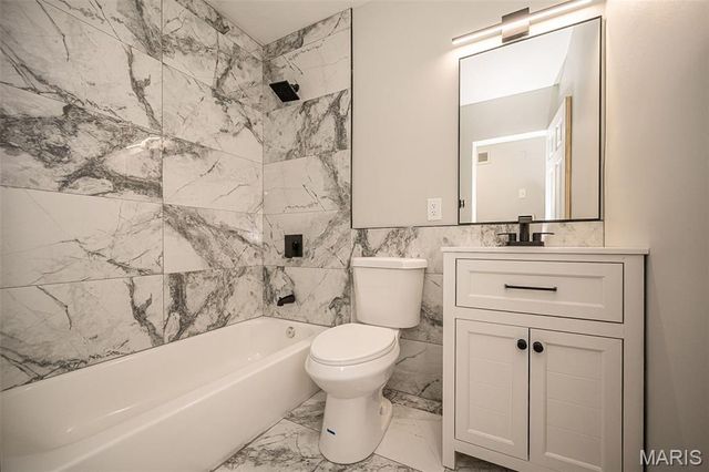 275 Paul Avenue, Florissant, MO 63031