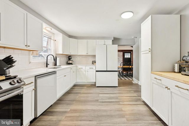 108 RADIX RD, Williamstown, NJ 08094