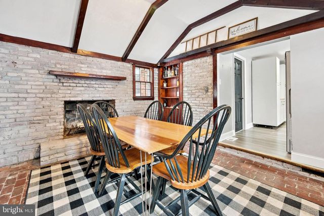 108 RADIX RD, Williamstown, NJ 08094