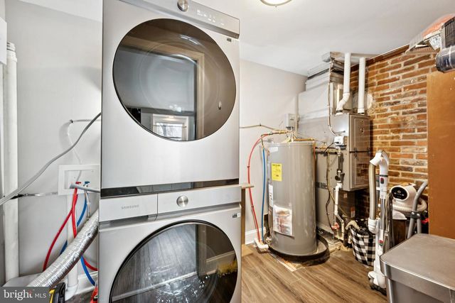 108 RADIX RD, Williamstown, NJ 08094