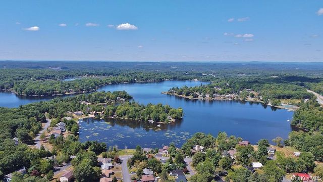 456 Old Sackett Road, Rock Hill, NY 12775