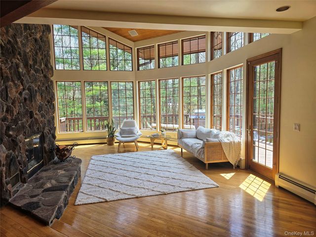 456 Old Sackett Road, Rock Hill, NY 12775