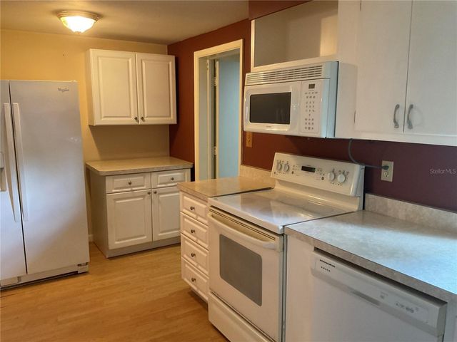 37820 CRYSTAL WAY, Dade City, FL 33523