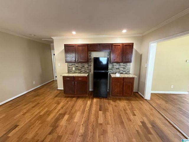 813 N 42ND PLACE, Birmingham, AL 35212