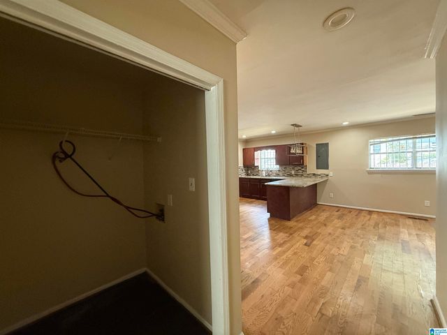 813 N 42ND PLACE, Birmingham, AL 35212
