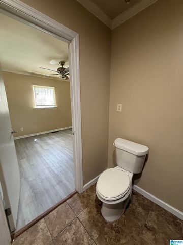 813 N 42ND PLACE, Birmingham, AL 35212
