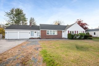 114 N Broadway, Haverhill, MA 01832