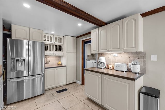8370 Avery Street, Las Vegas, NV 89161