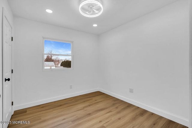 107 Oak Hill Drive, Toms River, NJ 08753