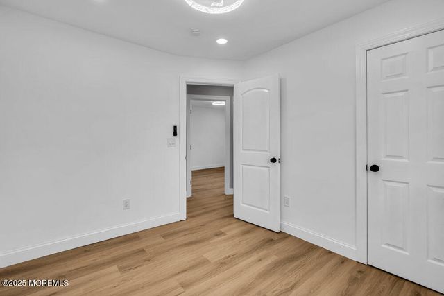 107 Oak Hill Drive, Toms River, NJ 08753